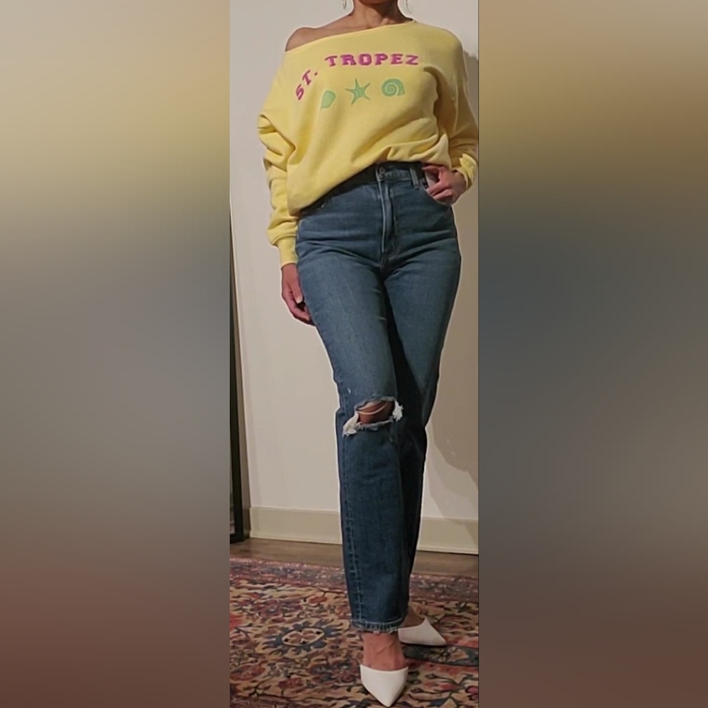 152◼️VINYL ICONS ST. TROPEZ SWEATER